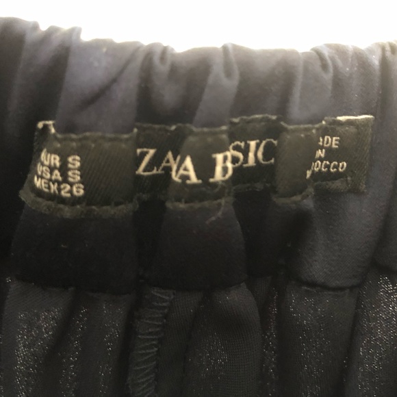 Zara Skirt w/Belt - Picture 6 of 7